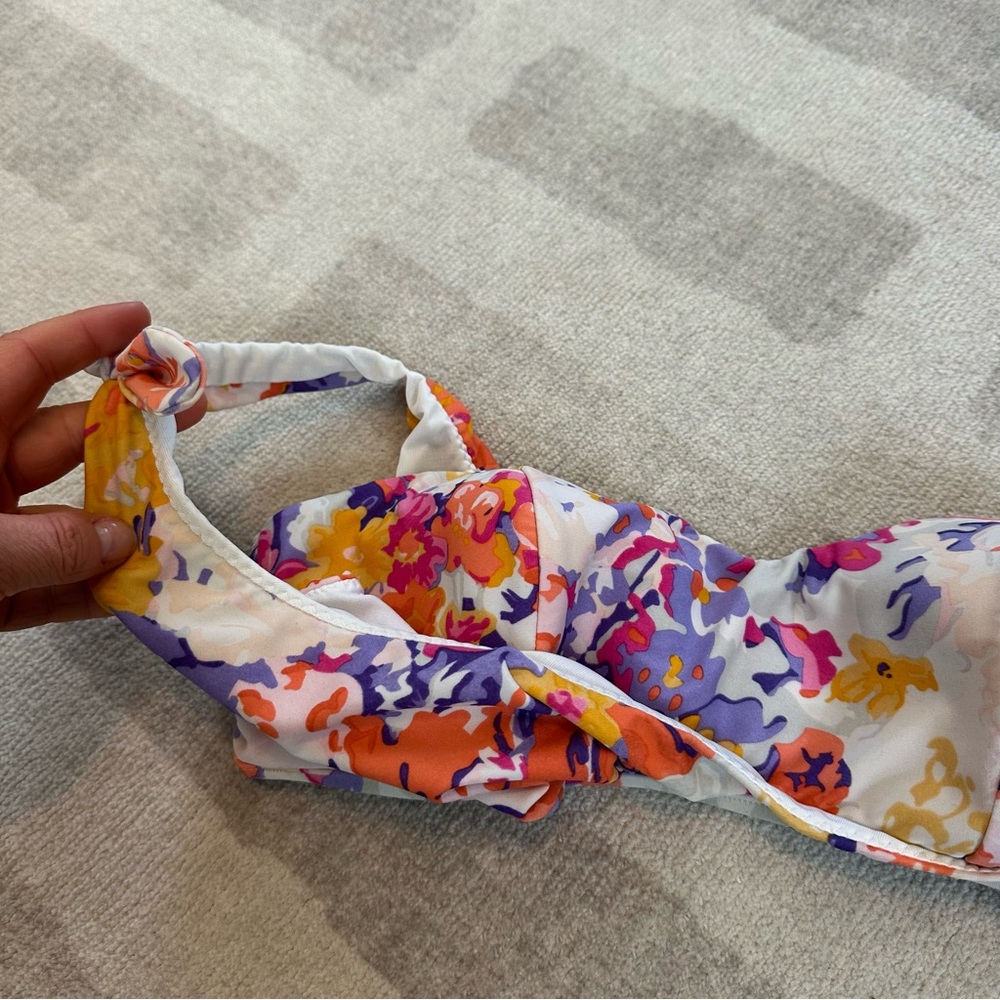 Zimmermann Women’s Floral One Shoulder Bikini Top (Size 10/12) - Picture 3 of 11